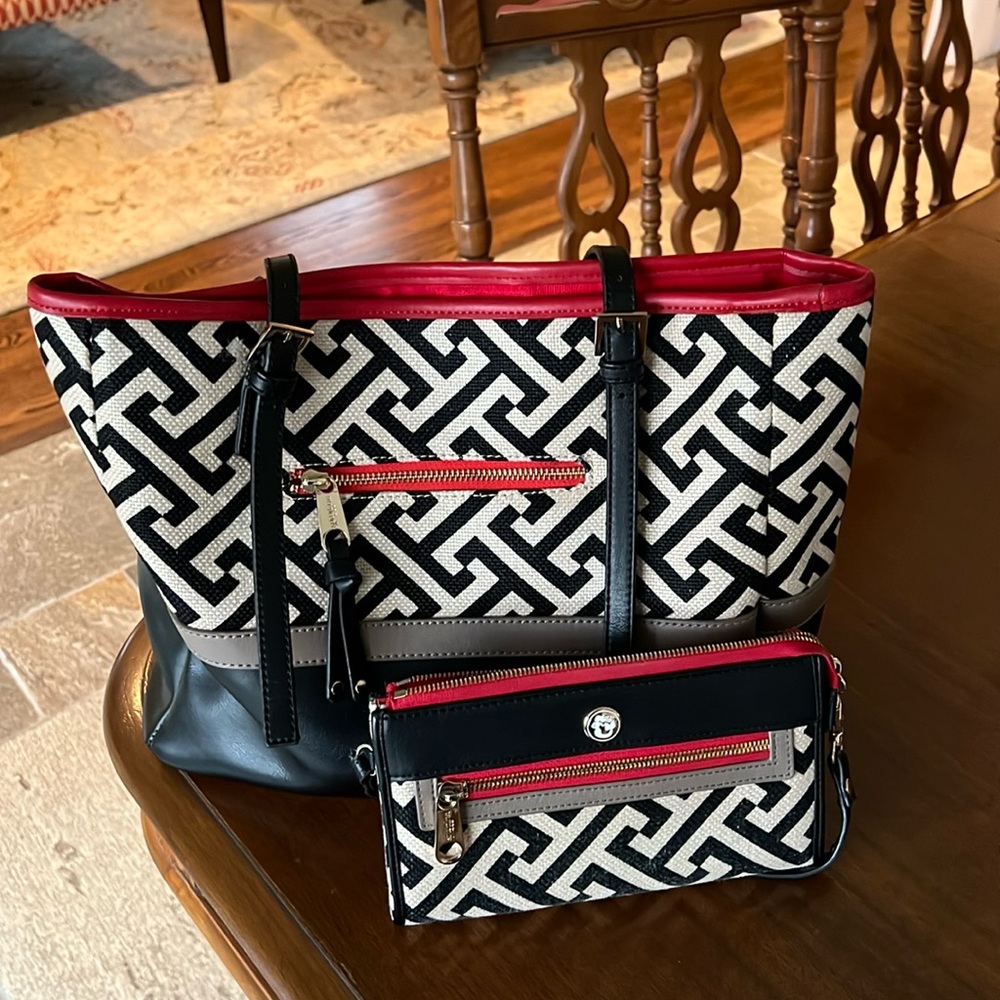 Spartina 449 combo: Tote and billfold